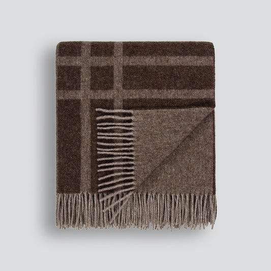 Fiordland Lambswool Throw Walnut