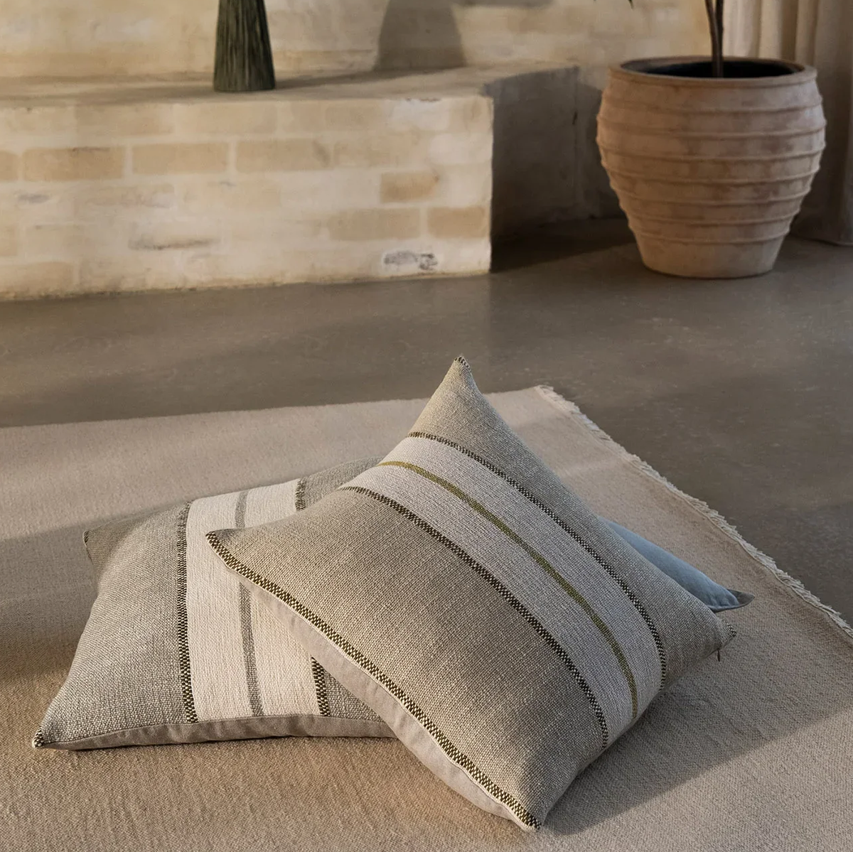 Ottavio Cushion Lagoon