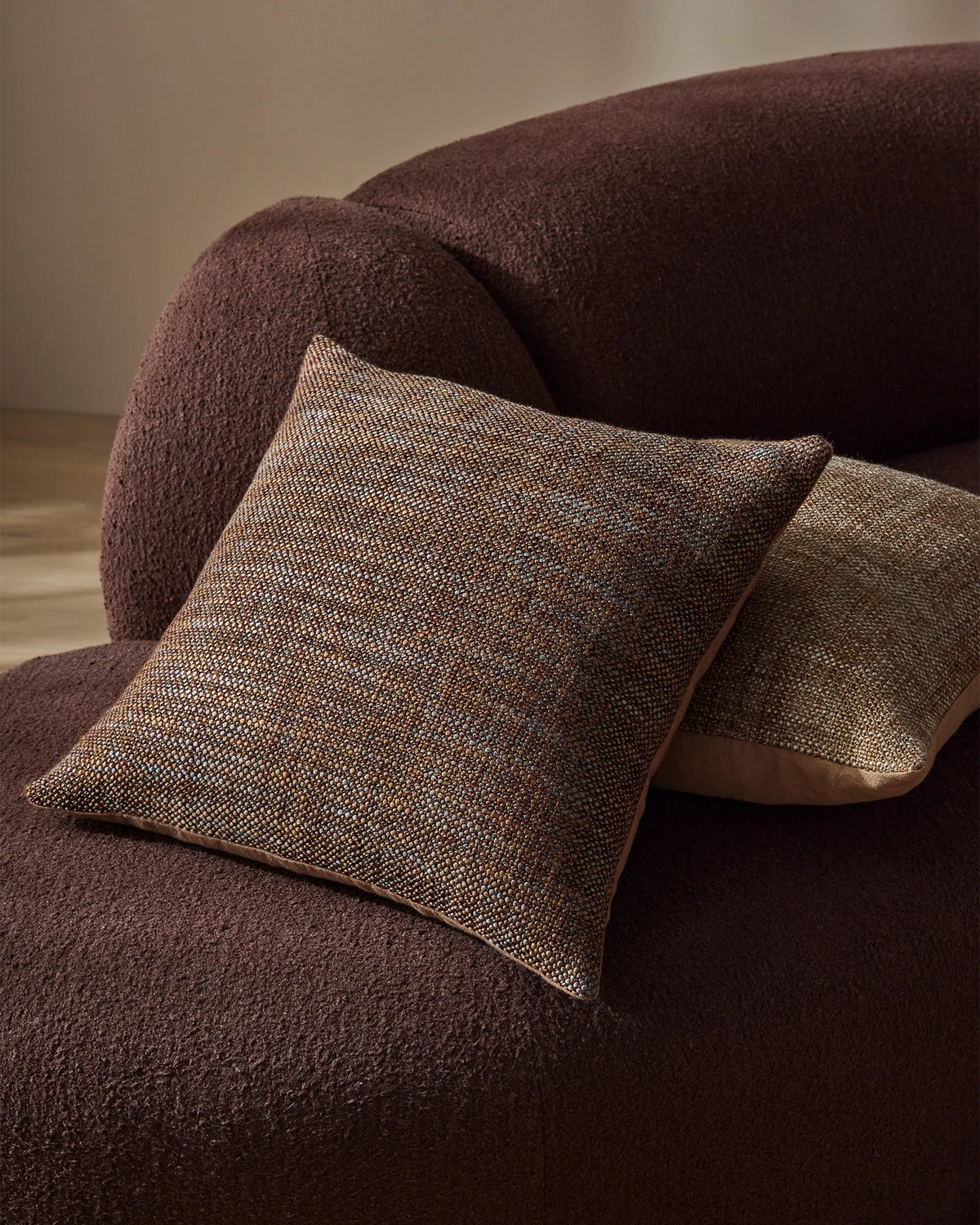 Castel Cushion Auburn