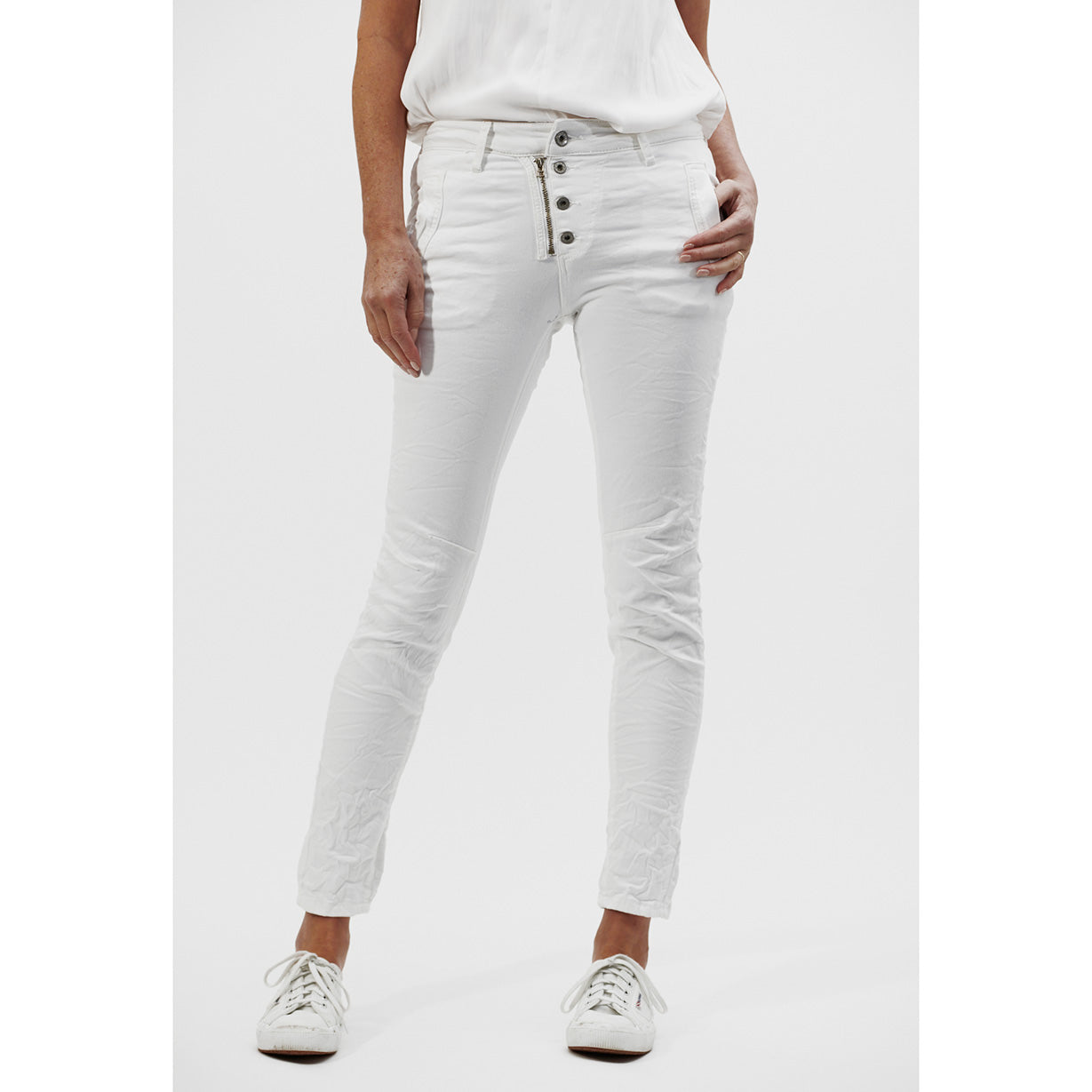 IS - Classic Button Fly Jean White