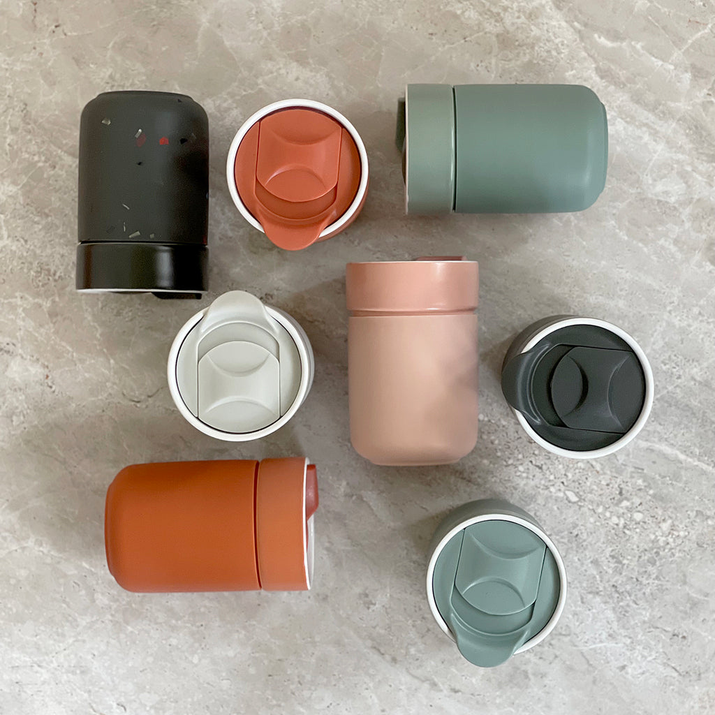 The perfect café companion that helps you avoid disposable coffee cups, our Eco brew tumblers are made from durable stoneware with an outer silicone sleeve to help keep drinks hot and your hands cool. In a 330ml size, it's perfect no matter your order, from long black to cappuccino.